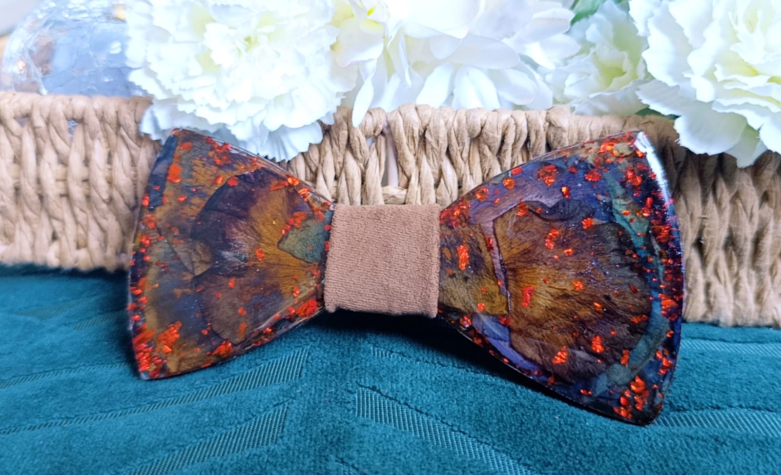 Nœud papillon artisanal en résine, teintes automnales